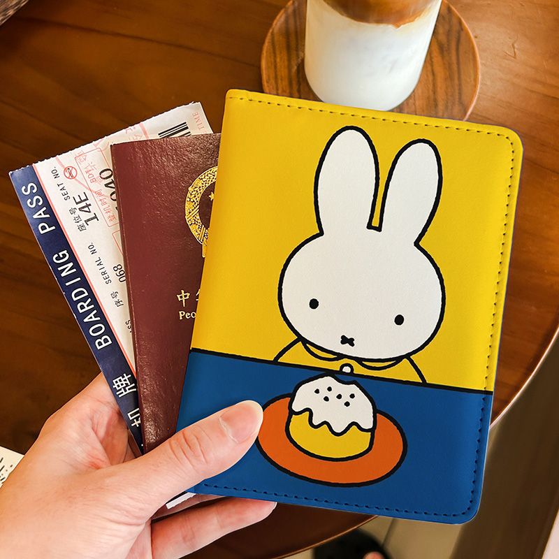 Милый чехол для паспорта с Миф – обзор и цена Travel Accessories Overseas